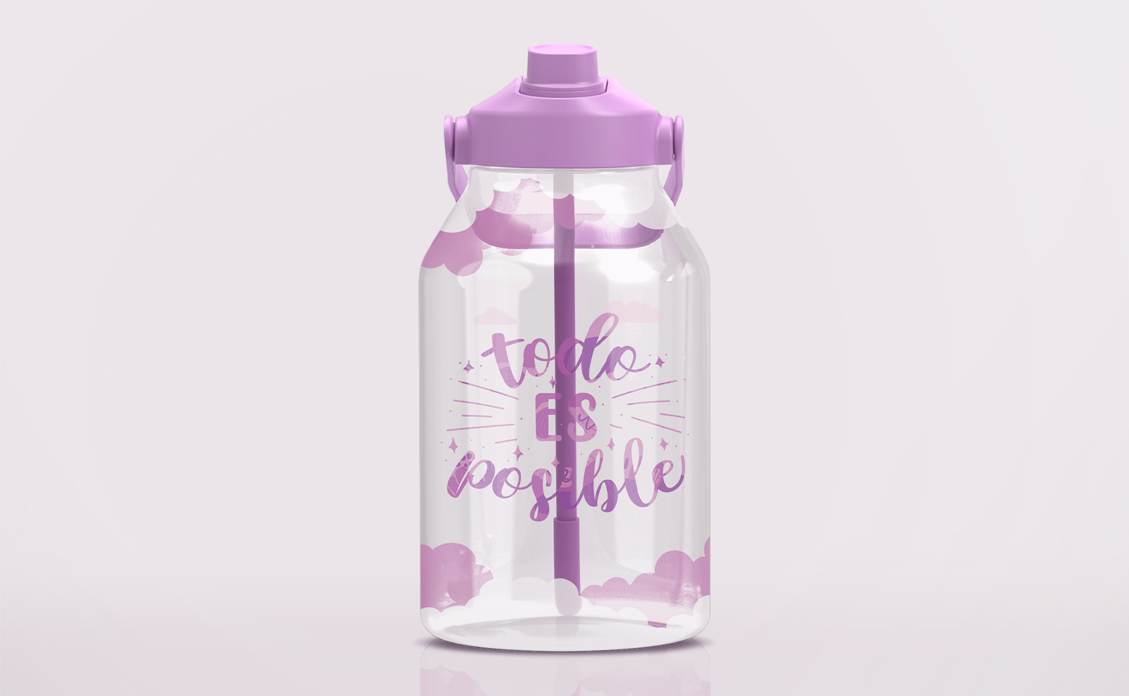 A clear water bottle with cloud patterns and the message "Todo es posible".